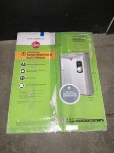 RHEEM PERFORMANCE 18 KW SELF-MODULATING 3.51 GPM TANKLESS ELECTRIC WATER HEATER. SEE PICTURES