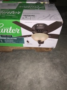 ASSORTED HUNTER CEILING FANS. VARIOUS SIZESKINDS AND CONDITIONS. SEE PICTURES