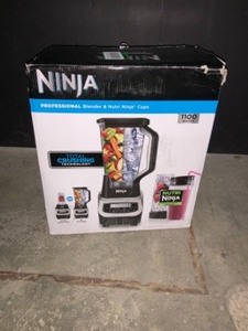 NINJA NUTRI NINJA 72 OZ. 5-SPEED BLACK PROFESSIONAL BLENDER WITH 2 NUTRI NINJA CUPS. SEE PICTURES
