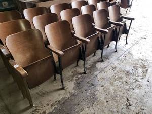 Set of 5 Seats - Right Hand End Piece