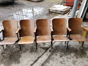 Set of 5 Seats - Left  Hand End Piece