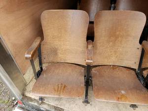 Set of 4 Seats - Left Hand End Piece
