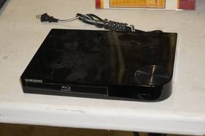lot 51 image: Samsung Blu-Ray Player