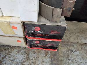 Brake pads, new