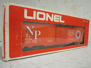 LIONEL NP BOX CAR- NEW WITH ORIGINAL BOX