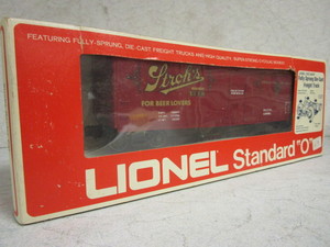 LIONEL STROHS REEFER CAR - NEW WITH ORIGINAL BOX