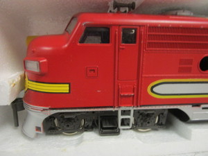 ATLAS SANTA FE DIESEL LOCOMOTIVE - NEW