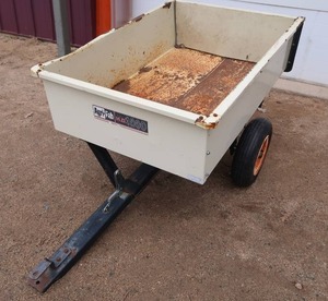 lot 4 image: AGRI FAB H-D 1000 GARDEN TRAILER