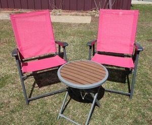 lot 33 image: LAWN CHAIRS AND FOLDABLE TABLE