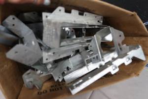 lot 86 image: TRUSS CLIPS
