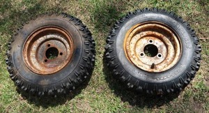 lot 92 image: SNO BLOWER TIRES