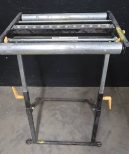 lot 97 image: ROLLER TABLE