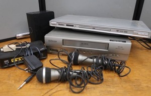 lot 136 image: ELECTRONICS