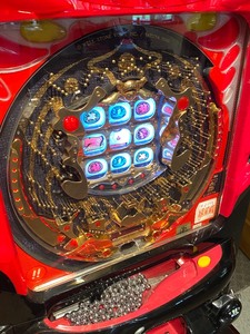 lot 10 image: Pachinko Electronic Game by Well Stone Voice Inc