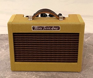 lot 119 image: Mini Twin Amp by Fender