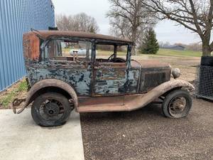 1920S FORD MODEL A VINTAGE CAR