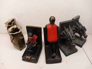 lot 17 image: Vintage Bookends Collection- 3 Sets of Unique Bookends