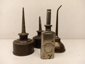 lot 42 image: Vintage Oil Cans