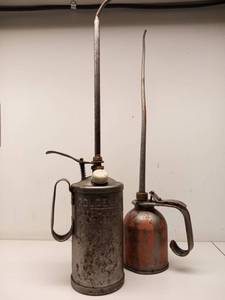 lot 48 image: Vintage Oil Cans