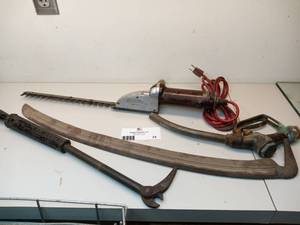 lot 74 image: Tools