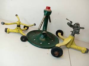 lot 98 image: Sprinklers