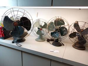 lot 108 image: Vintage Fans & Parts
