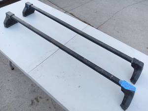 lot 188 image: 1999 Rack Brace for Range Rover Truck