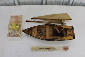 Old Sailboat Dcor