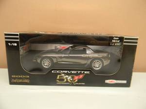 lot 10 image: ERTL 118 SCALE 2003 CORVETTE Z06 GUN METAL - 1 OF 1000 - Sequential # License Plate - NEW IN BOX - AWESOME PIECE - SEE PICTURES