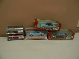 lot 51 image: COLLECTION OF 5 BUICK 143 DIE CAST VEHICLES - ALL NEW IN BOX - SEE PICTURES