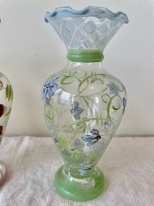 lot 115 image: Tracy Porter Decorative Vases
