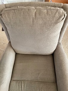 lot 162 image: Flexsteel Reclining Chair