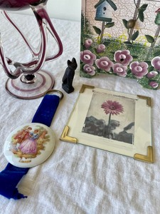 lot 286 image: Large Variety Lot