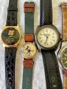 lot 293 image: Large Grouping of Mens Watches
