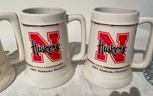 lot 385 image: Husker Mugs and More
