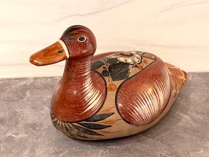 lot 209 image: Pottery Duck Figurine