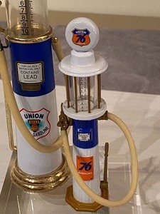 lot 220 image: Two Collectible Miniature Gas Pumps