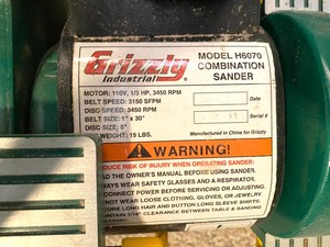 lot 237 image: Grizzly Belt Sander