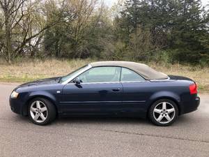 lot 3 image: 2004 Audi A4 1.8T Cabriolet - Convertible - FLORIDA CAR