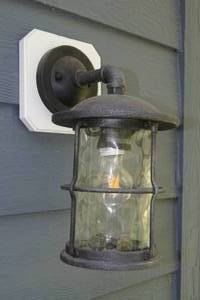 (6) Exterior Light Fixtures