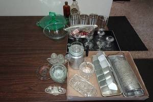 Vintage Glassware, Salt and Pepper Shakers