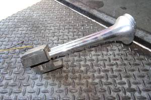 Hadley Chrome Air Horns