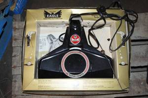 Vintage Golden Eagle Electric Putting Cup