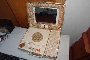 Vintage Dominion Suitcase Hair and Nail Dryer