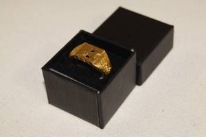 lot 46 image: Dante Gold Tone Ring