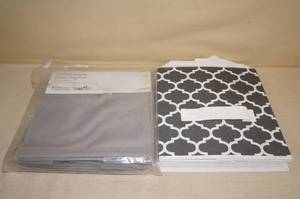 lot 90 image: Hanging Closet Organizer and Fabric Basket