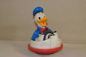 Vintage Disney Donald Duck BathPool Toy