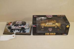 2 Nascar Collector Cars