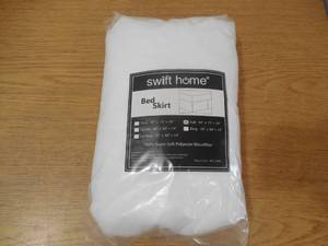 lot 24 image: Easy-Fit Home Basic Pleated Bed Skirt Dust Ruffle - Full