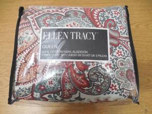 lot 22 image: Ellen Tracy Upton Park 3-Pc. Reversible Duvet Cover Set Queen